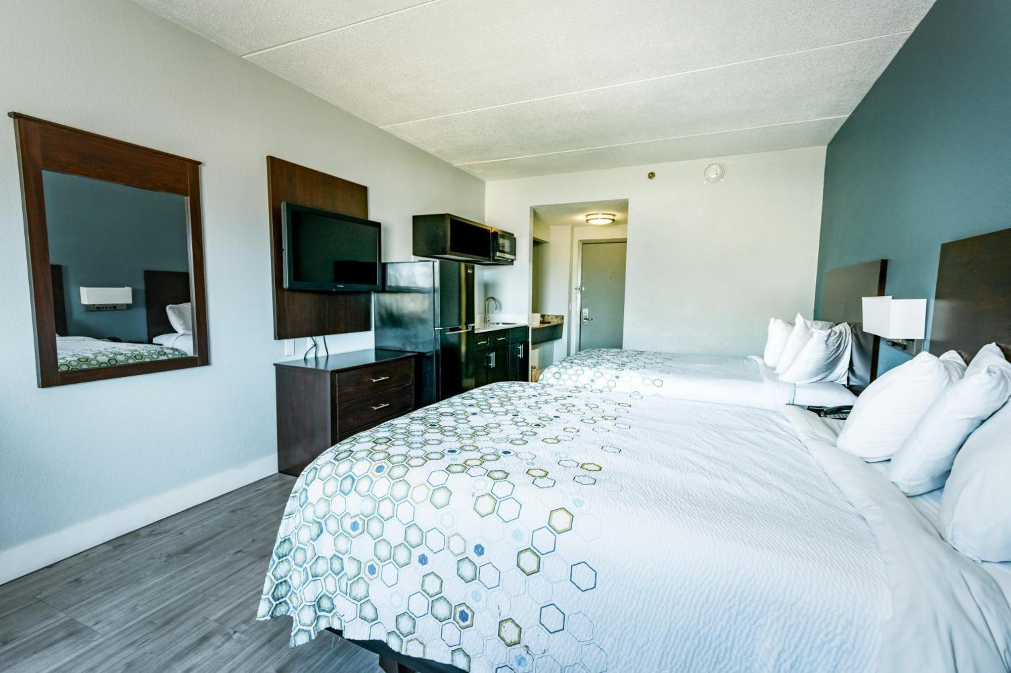Hometowne Studios By Red Roof San Antonio - Seaworld Northwest Eksteriør billede